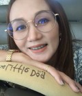 Dating Woman Thailand to Muang : Yu, 33 years